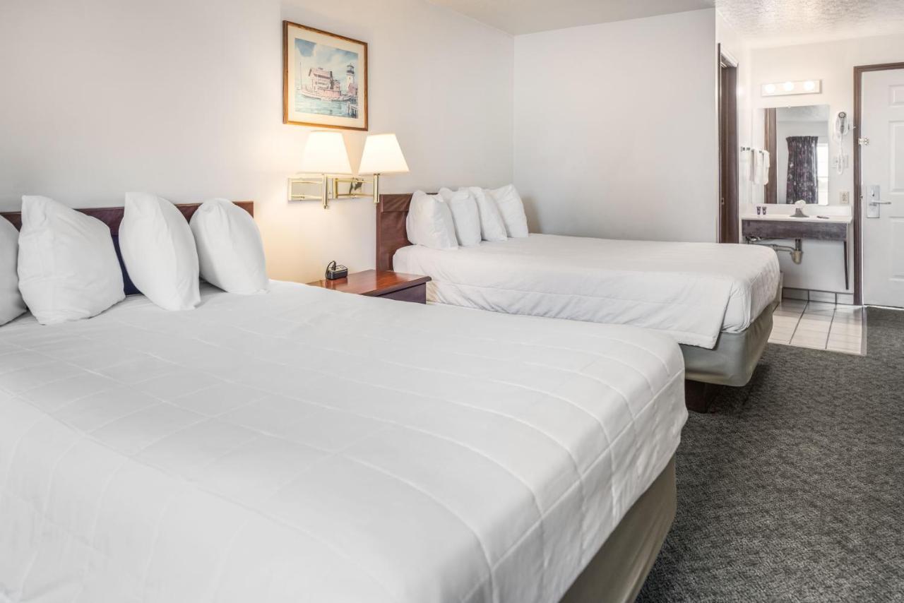 Knights Inn Sandusky Εξωτερικό φωτογραφία