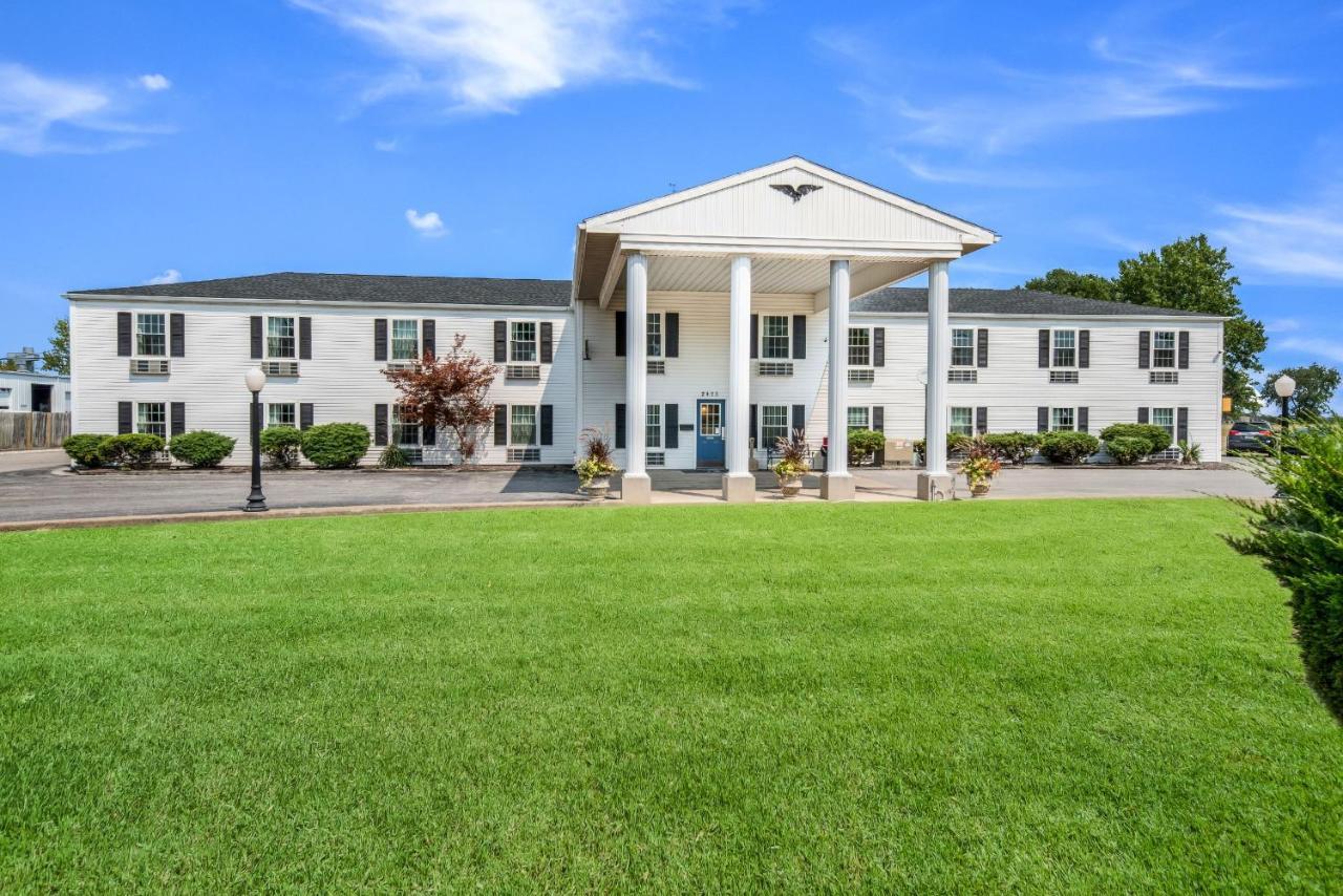 Knights Inn Sandusky Εξωτερικό φωτογραφία