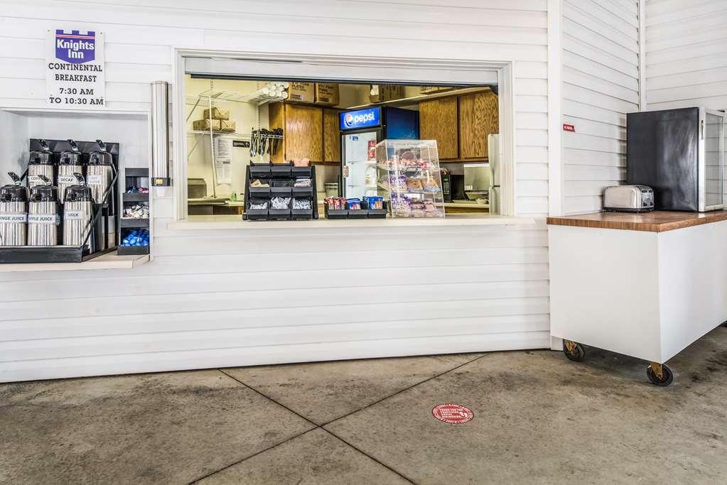 Knights Inn Sandusky Εστιατόριο φωτογραφία